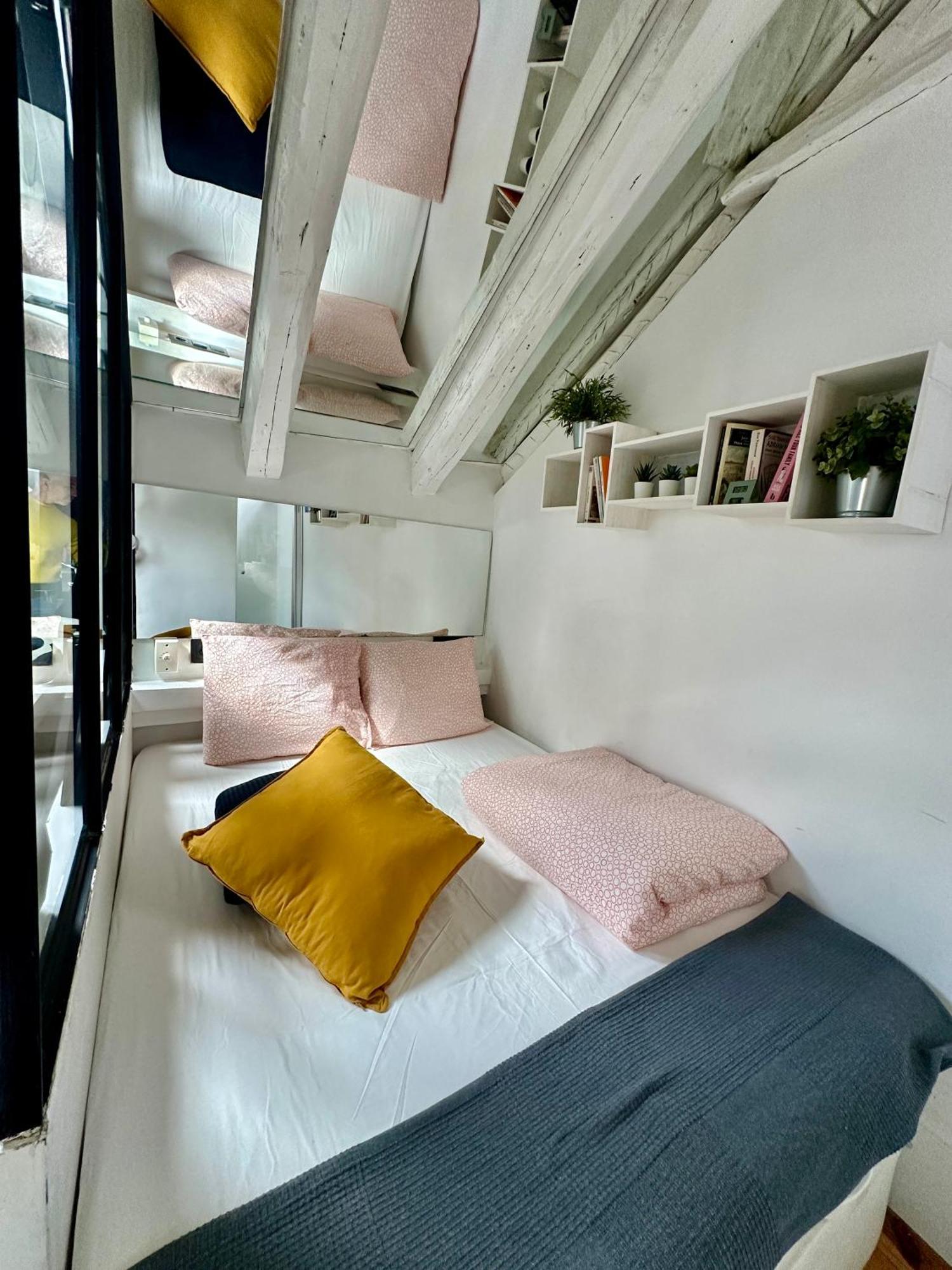 Acogedor Estudio Chueca Madrid Bagian luar foto