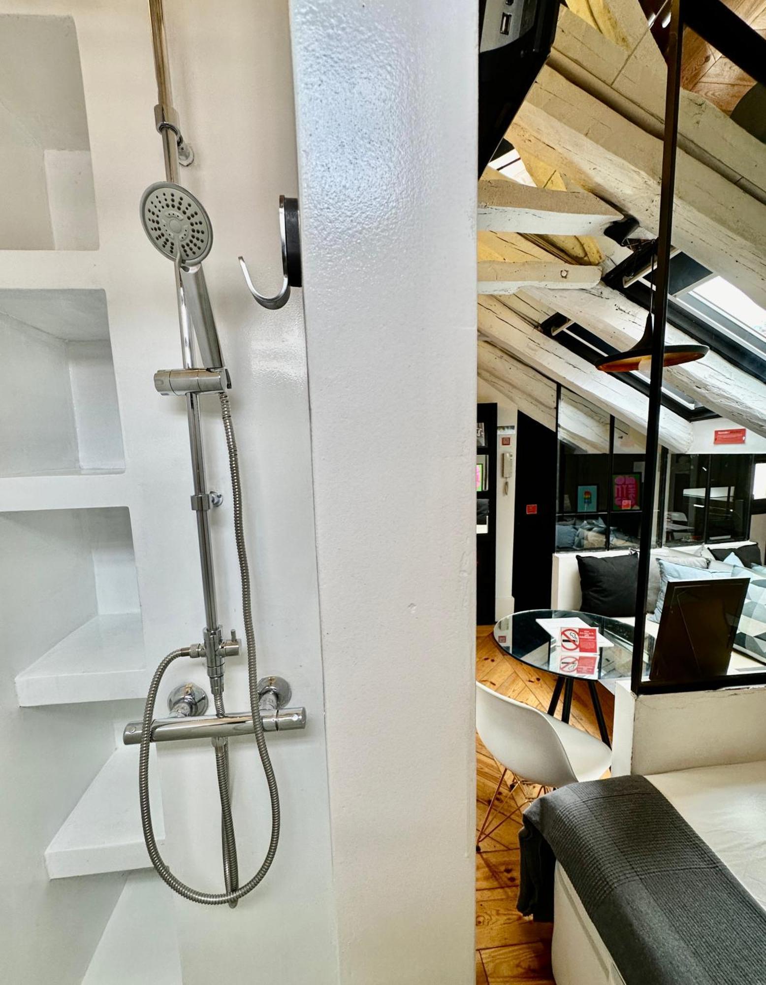 Acogedor Estudio Chueca Madrid Bagian luar foto