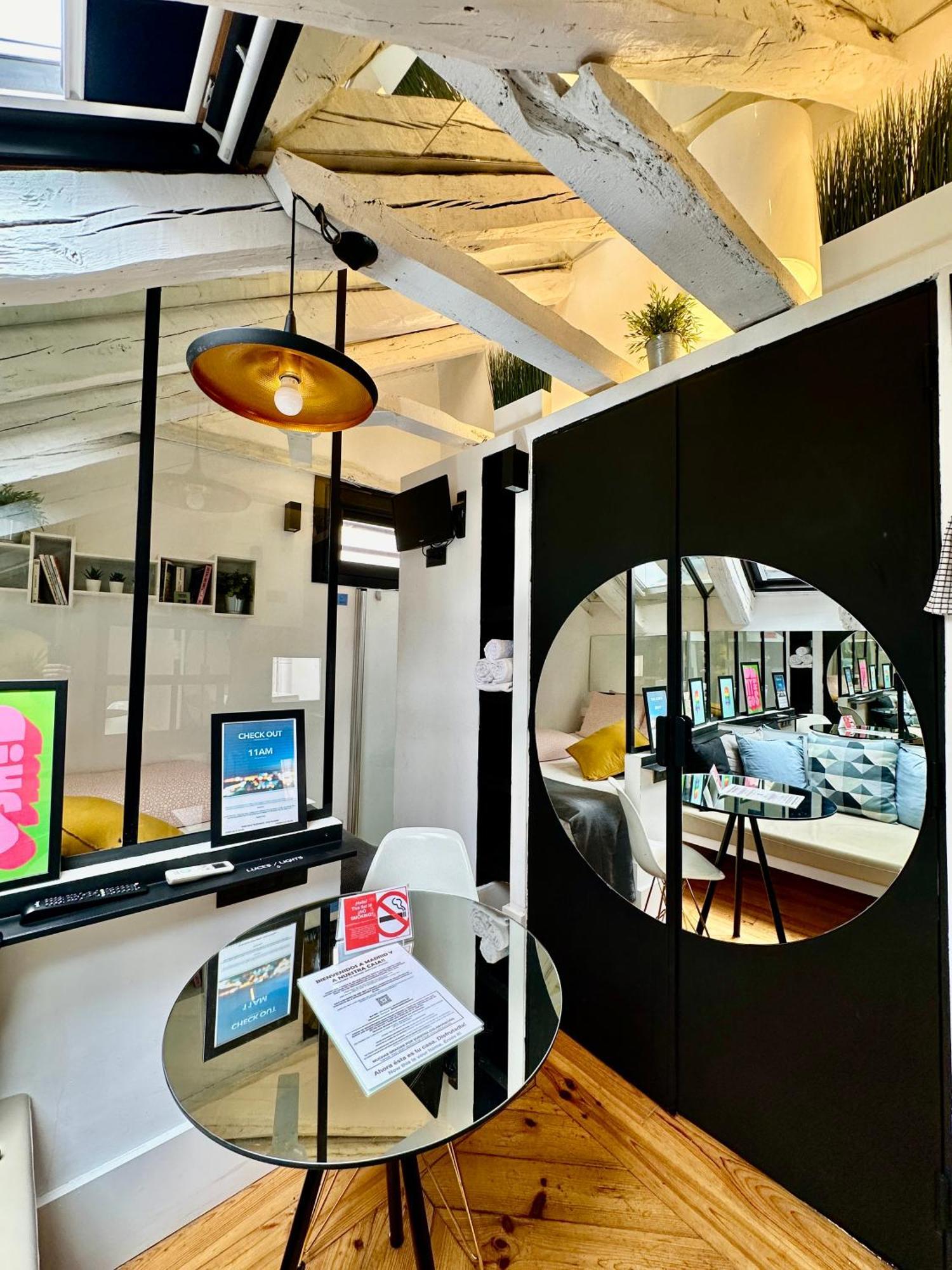 Acogedor Estudio Chueca Madrid Bagian luar foto