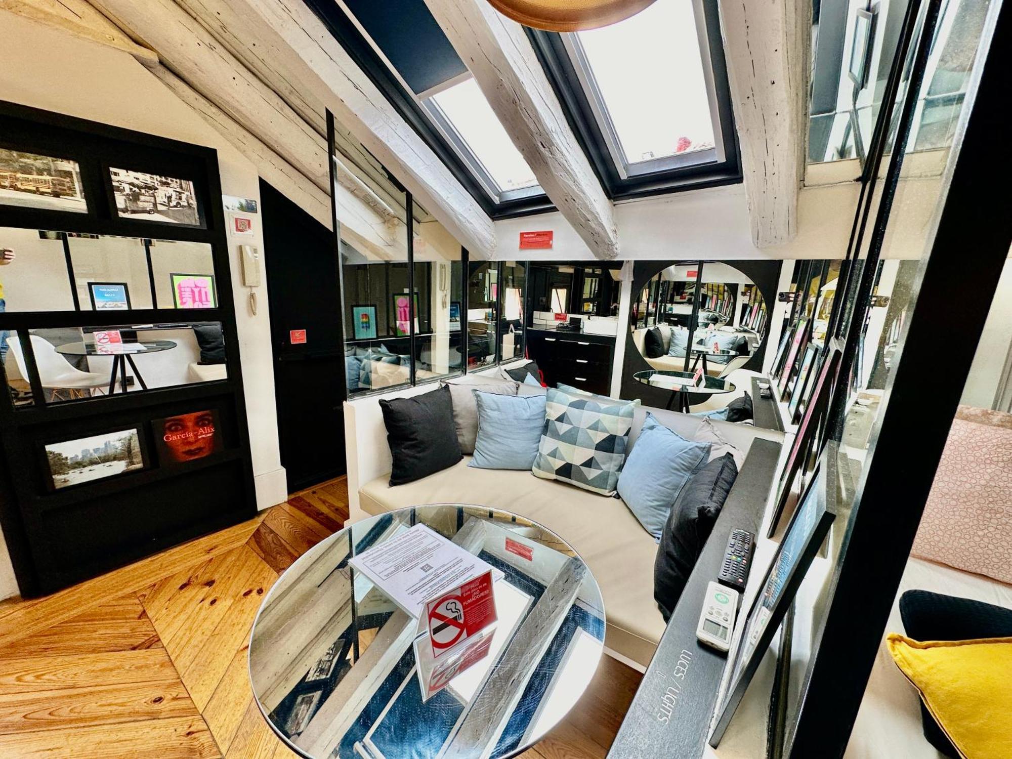 Acogedor Estudio Chueca Madrid Bagian luar foto
