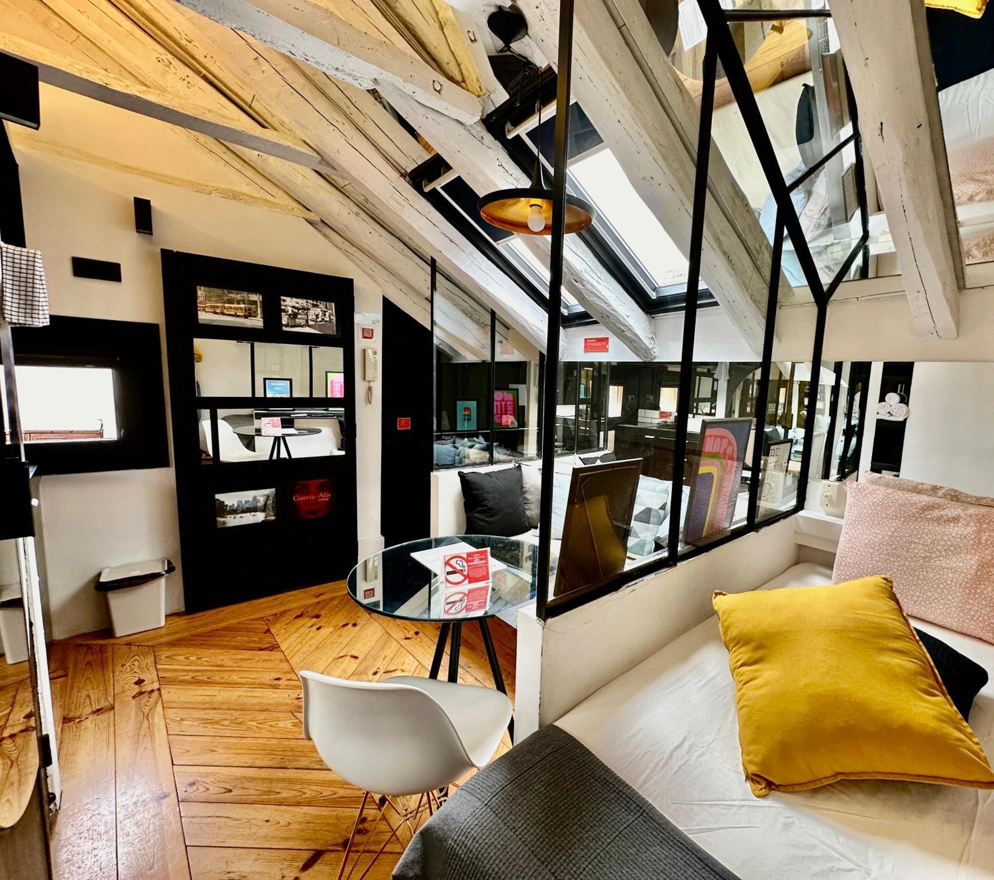 Acogedor Estudio Chueca Madrid Bagian luar foto