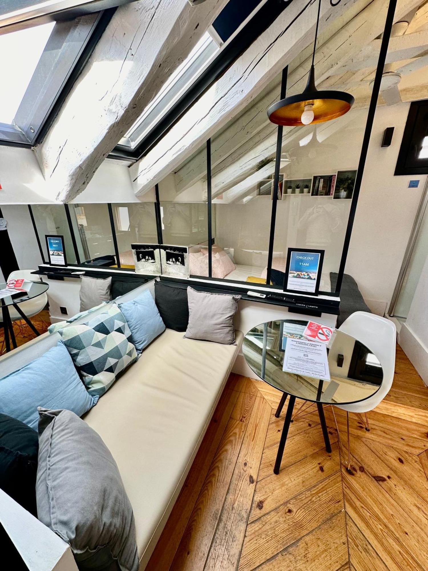 Acogedor Estudio Chueca Madrid Bagian luar foto