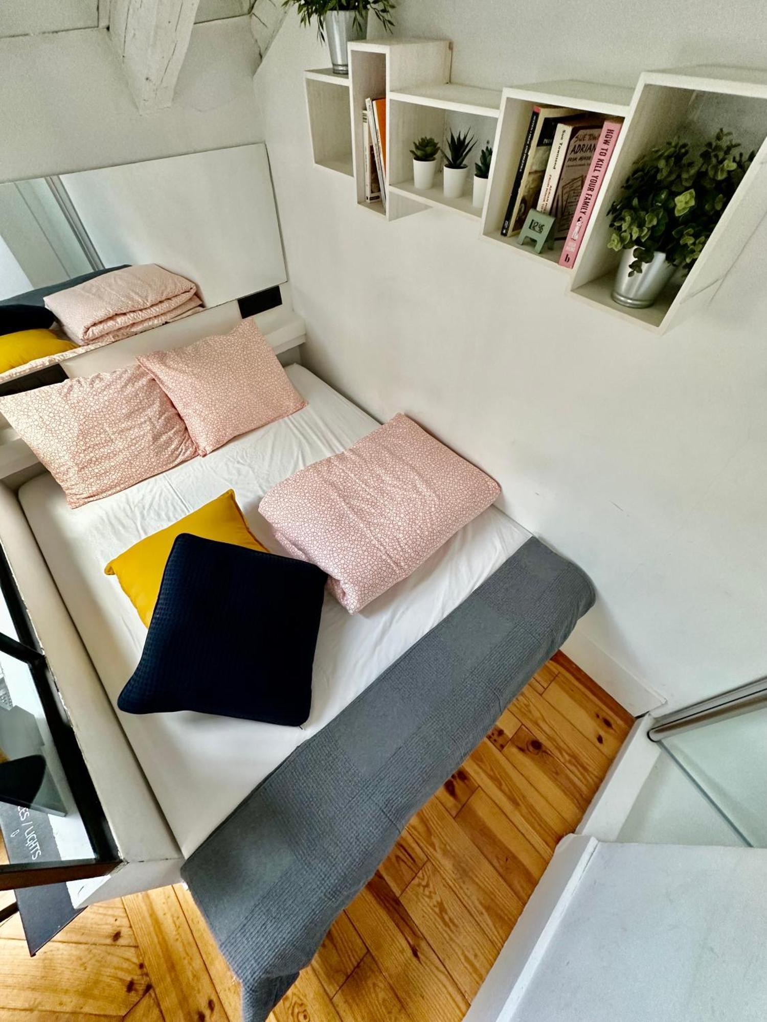 Acogedor Estudio Chueca Madrid Bagian luar foto
